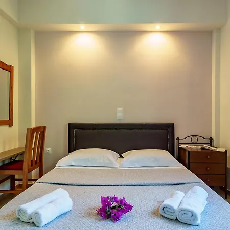 Hotel apartamentowy Irini *