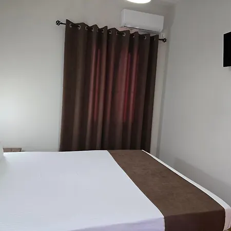 Irini Apart-hotel
