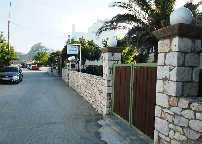 Irini Aparthotel Skyros